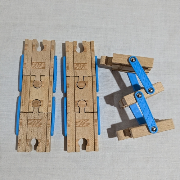 Thomas And Friends Wooden Railway Adapt A Track Lot Of 3  Adapters - Picture 3 of 11